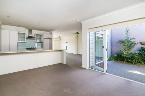 Photo of property in 45 Chateau Crescent, Rangatira Park, Taupo, 3330
