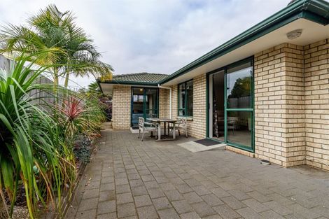 Photo of property in 13 Oakridge Drive, Kerikeri, 0230