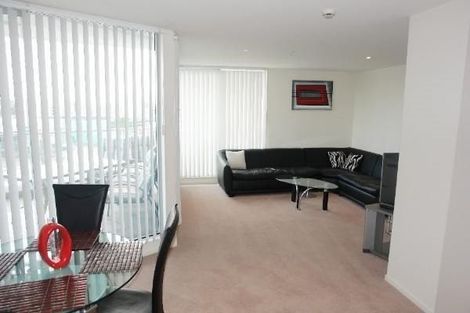 Photo of property in Bella Vista, 1b/84 Gunner Drive, Te Atatu Peninsula, Auckland, 0610