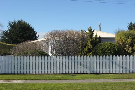 Photo of property in 53 Kempton Street, Greytown, 5712