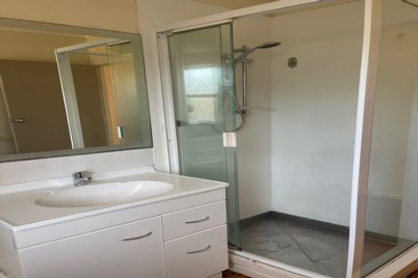 Photo of property in 14 Raeben Avenue, Hillcrest, Auckland, 0627