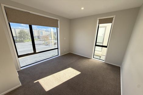 Photo of property in 2/12 Parson Lane, Papatoetoe, Auckland, 2025