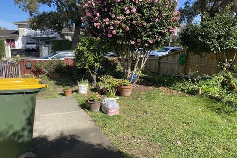 Photo of property in 1/22 La Perouse Street, Botany Downs, Auckland, 2010