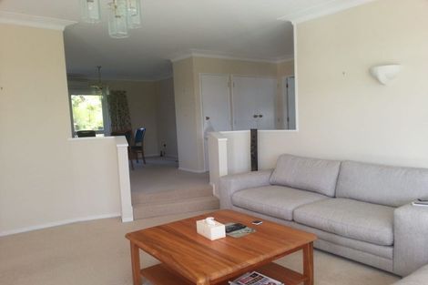 Photo of property in 7 Sanctuary Point, Sunnyhills, Auckland, 2010