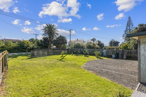 Photo of property in 24 Rodney Avenue, Te Horo Beach, Otaki, 5581