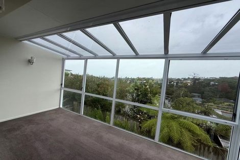 Photo of property in 47a Aberdeen Road, Castor Bay, Auckland, 0620
