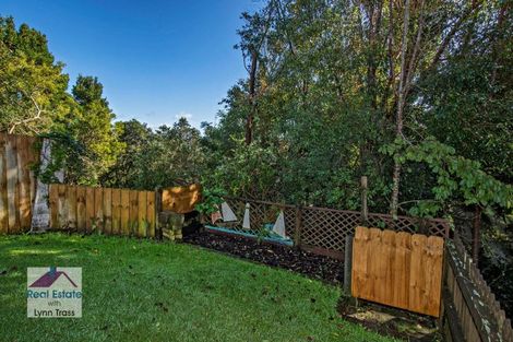 Photo of property in 20 West View Crescent, Onerahi, Whangarei, 0110