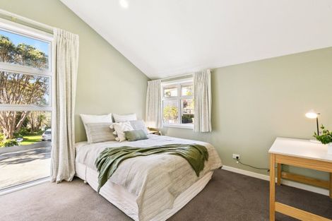 Photo of property in 16 Narbada Crescent, Khandallah, Wellington, 6035