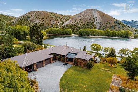 Photo of property in 19 Lowburn Valley Road, Lowburn, Cromwell, 9384