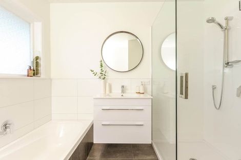 Photo of property in 36 Gilliam Street, New Lynn, Auckland, 0600