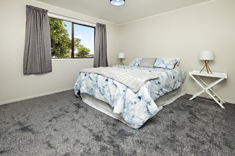 Photo of property in 10 Darnell Crescent, Clover Park, Auckland, 2019