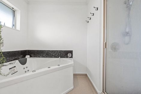 Photo of property in 1893 Cambridge Road, Cambridge, 3434