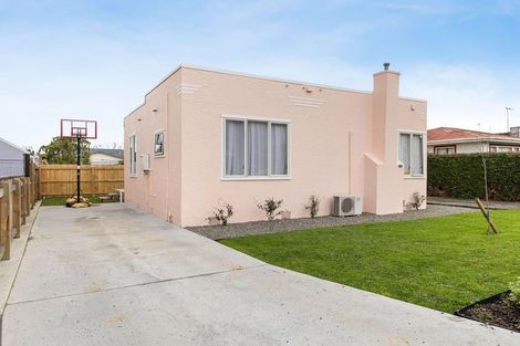 Photo of property in 21 Rewa Street, Takaro, Palmerston North, 4412