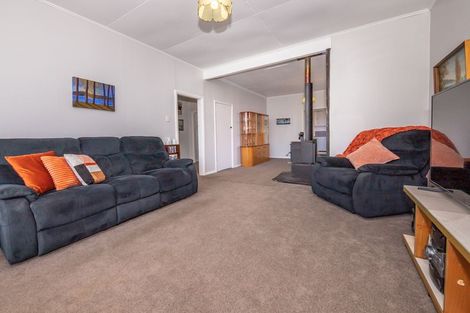 Photo of property in 14 Mcgill Street, Waimangaroa, Westport, 7891