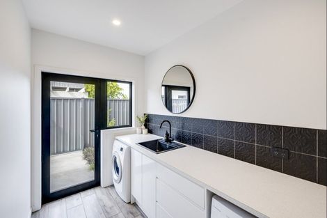 Photo of property in 16 Napier Street, Jervoistown, Napier, 4112