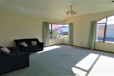 Photo of property in 4 Rochfort Place, Westport, 7825