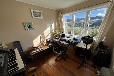 Photo of property in 48 Victory Avenue, Karori, Wellington, 6012