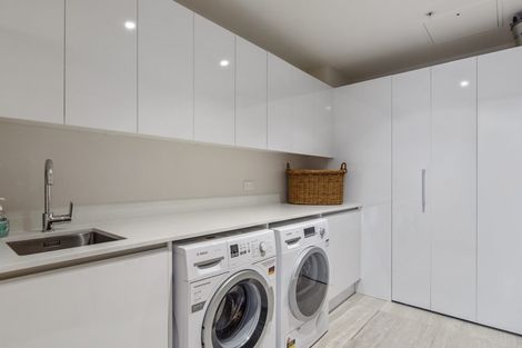 Photo of property in 101/585 Beach Road, Rothesay Bay, Auckland, 0630