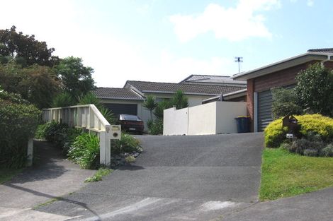 Photo of property in 2/15 Bass Street, West Harbour, Auckland, 0618