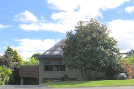 Photo of property in 2/52 Hawai Street, Two Mile Bay, Taupo, 3330