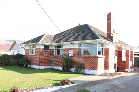 Photo of property in 72 Shearman Street, Waimate, 7924