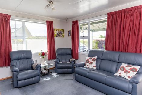 Photo of property in 50 Wylam Street, Waikaia, 9778