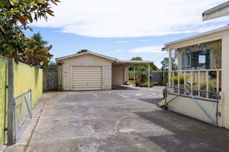 Photo of property in 14 Sutton Avenue, Clive, 4102