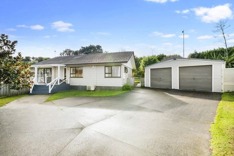 Photo of property in 81 Santiago Crescent, Unsworth Heights, Auckland, 0632