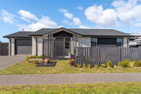 Photo of property in 86 Franks Way, Papamoa Beach, Papamoa, 3118