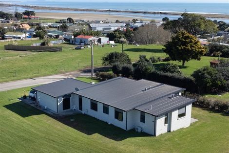 Photo of property in 6a Church Road, Maketu, Te Puke, 3189