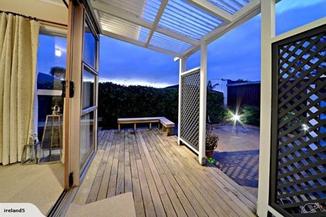 Photo of property in 2/12 Priestley Drive, Bucklands Beach, Auckland, 2014