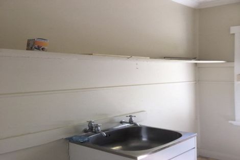 Photo of property in 15 Kitchener Street, Claudelands, Hamilton, 3214