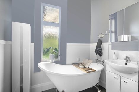 Photo of property in 100 Robertson Street, Richmond, Invercargill, 9810