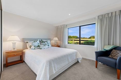 Photo of property in 50 William Andrew Road, Pukekohe, 2120