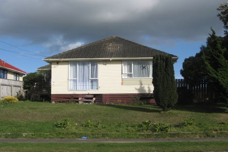 Photo of property in 36 Gloucester Street, Cannons Creek, Porirua, 5024