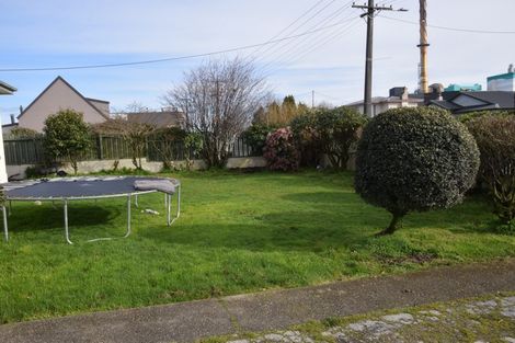 Photo of property in 26 Ferry Road, Edendale, 9825