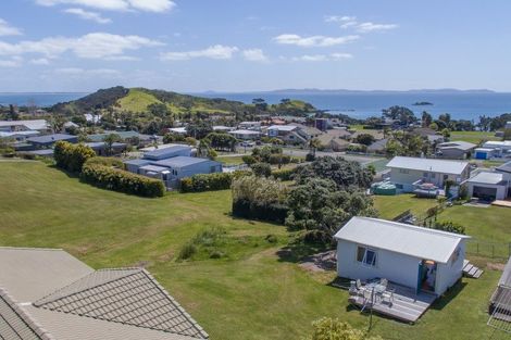 Photo of property in 9a Berghan Road, Coopers Beach, 0420
