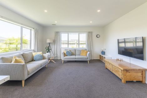 Photo of property in 4 Foxham Terrace, Churton Park, Wellington, 6037