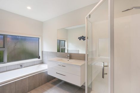 Photo of property in 46a Hamilton Drive, Wainui, Gisborne, 4010