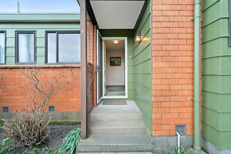 Photo of property in 1/49 Aylmer Street, Somerfield, Christchurch, 8024