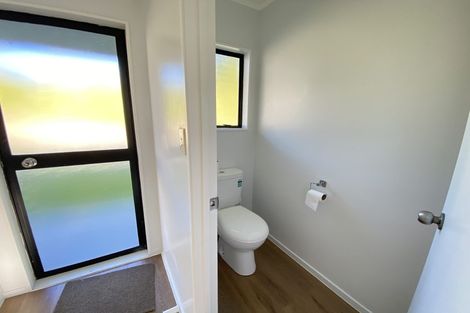 Photo of property in 6/17a Idesia Place, Totara Heights, Auckland, 2105