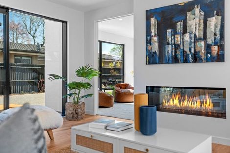 Photo of property in 112a Paparoa Street, Papanui, Christchurch, 8053