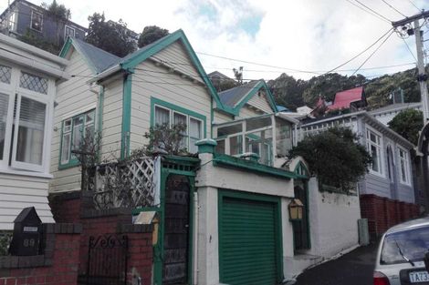 Photo of property in 71 Majoribanks Street, Mount Victoria, Wellington, 6011
