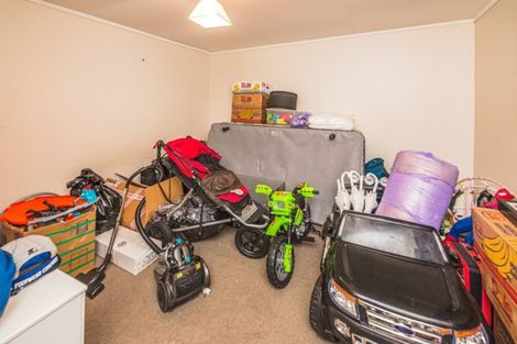 Photo of property in 4 Ashton Terrace, Castlecliff, Whanganui, 4501