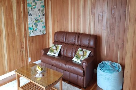 Photo of property in 130 Owhiro Bay Parade, Owhiro Bay, Wellington, 6023