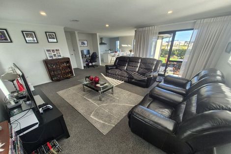 Photo of property in 34 Drylands Drive, Rolleston, 7614