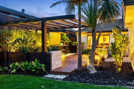 Photo of property in 113 Te Puia Drive, Aotea, Porirua, 5024