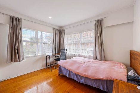 Photo of property in 77 Macleans Road, Bucklands Beach, Auckland, 2014