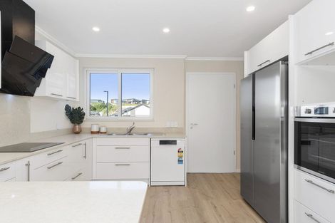 Photo of property in 62 Bert Wall Drive, Omokoroa, 3114