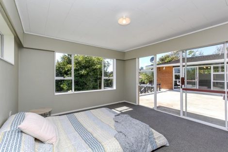 Photo of property in 24b Alberta Road, Glen Avon, New Plymouth, 4312